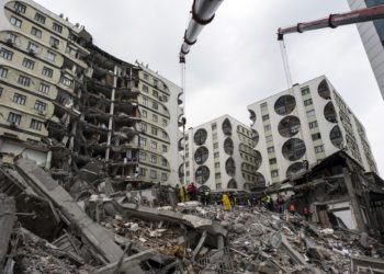 América se moviliza por Turquía y Siria tras mortales terremotos