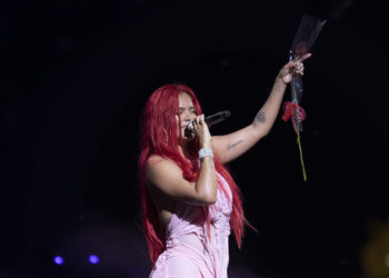 Karol G celebra que «Mañana fue Muy bonito» es el mejor debut de una latina