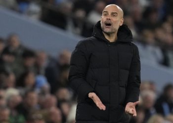 1-1. El City entrega el liderato