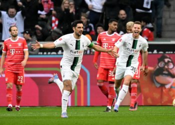 3-2. El Bayern compromete el liderato