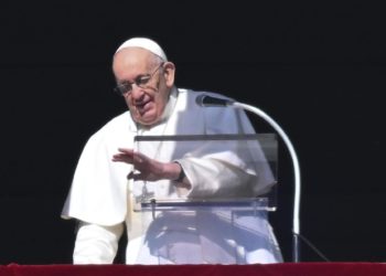 Francisco: «La renuncia de los papas no se puede convertir en una moda»