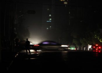 Cuba registra cuarta caída de su sistema eléctrico en 10 días