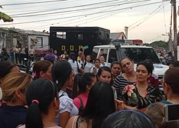 Situación irregular en la Escuela «Monseñor Arias Blanco» tras negativa de directora de atender a representantes