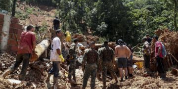 Sube a 46 el número de muertos por las lluvias torrenciales en Sao Paulo