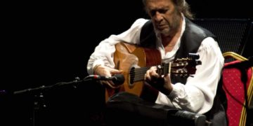 Sale un disco con lo mejor del guitarrista español Paco de Lucía en Montreux