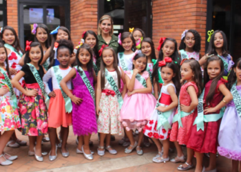 Presentaron las mini candidatas para el reinado de los Carnavales 2023