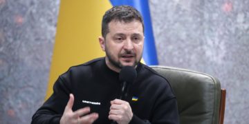 Zelenski espera comenzar las negociaciones para la adhesión a la UE este mismo año