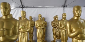 Hollywood desfilará por una alfombra color champán para entrar a los Óscar