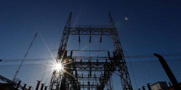 El sistema eléctrico está restablecido en Argentina tras apagón masivo