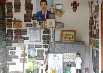Los “milagros” de Asisclo y Franky, dos fallecidos que reposan en el cementerio de San Antonio del Táchira
