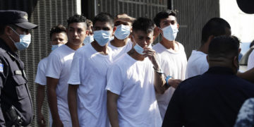 EE.UU. critica la situación carcelaria por estado de excepción en El Salvador