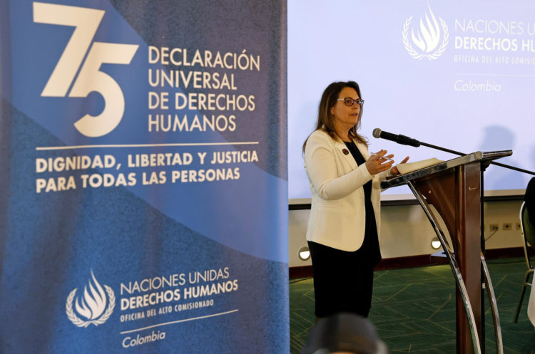 La representante de la Alta Comisionada de la ONU para los Derechos Humanos en Colombia, Juliette De Rivero, presenta el informe de derechos humanos, hoy, en Bogotá (Colombia). EFE/Mauricio Dueñas Castañeda