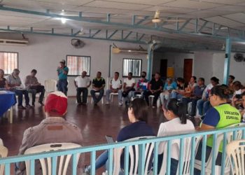 Educadores de la región y eje panamericano insisten en reclamar firma de nueva Convención Colectiva