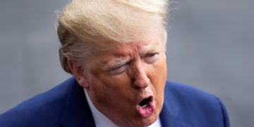 Trump advierte de «potencial muerte y destrucción» si es imputado