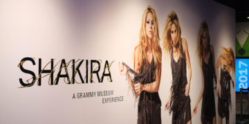Museo de los Grammy rompe ideas preconcebidas de Shakira con una exposición