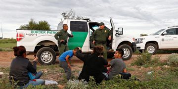 «Coyotes» usan drones para vigilar a la Patrulla Fronteriza de EE.UU.