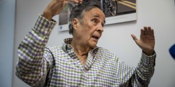 El voto de los migrantes venezolanos en las primarias opositoras, una utopía