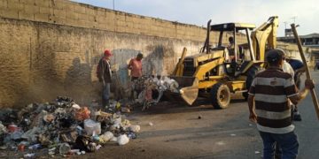 Realizan operativo de limpieza en calles de Sabana de Mendoza y Valmore Rodríguez