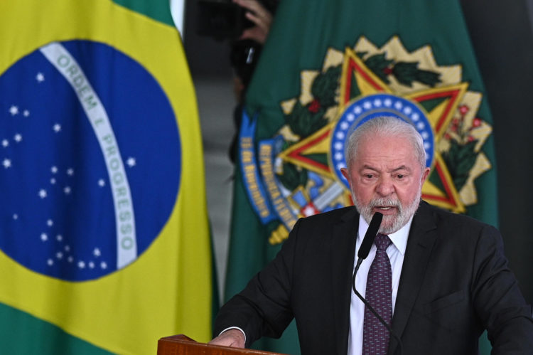 Fotografía de archivo, tomada el pasado 2 de marzo, en la que se registró al presidente de Brasil, Luiz Inácio Lula da Silva, en Brasilia (Brasil). EFE/Andre Borges