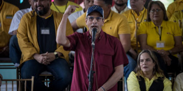 Capriles lanza su candidatura para las primarias presidenciales