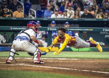 6-9. Venezuela también golpea a Puerto Rico y toma el control en el Grupo D