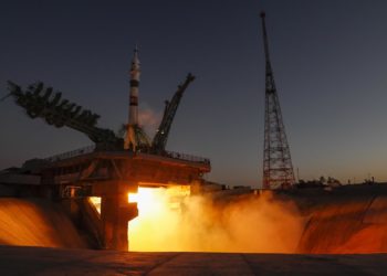 La averiada Soyuz MS-22 se desacopla de la EEI e inicia regreso a la Tierra