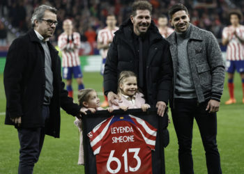 Simeone sobrepasa la leyenda