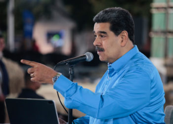 Maduro pide invertir los recursos robados por corrupción en programas sociales