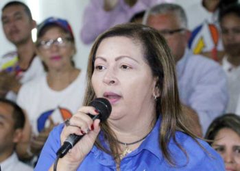 Concejal Iraly Guerrero denuncia al Gobernador de Trujillo por violencia de género ante el Ministerio Público