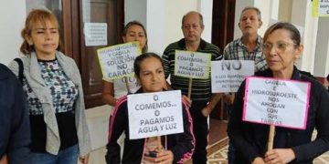 Hidrosuroeste y Comisión de Servicios Públicos  del Consejo Legislativo revisarán tarifas del agua potable