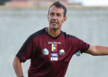 En la  FVF sale humo blanco y anuncia a Fernando Batista como nuevo entrenador de La Vinotinto