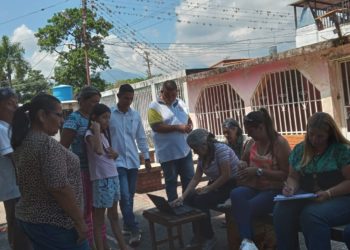 Buscan soluciones a la situación de emergencia de las familias de Plata IV