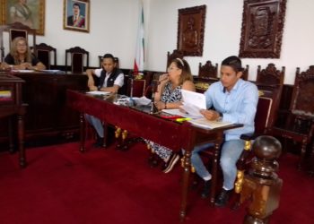 Oposición: informe anual de gestión de la alcaldesa es chucuto y gris