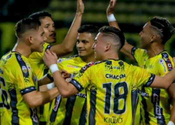 Deportivo Táchira golea a Rayo Zuliano y piensa en la Sudamericana