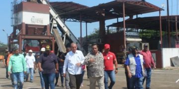 Cubanos «brindarán asesoría» a Emastru para incrementar producción de asfalto