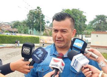 Táchira | Cierre de emisoras incentiva escucha de diales colombianos en Rubio