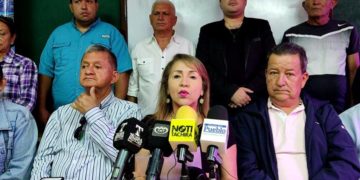 Táchira | 120 dirigentes de Fuerza Vecinal renunciaron en la región