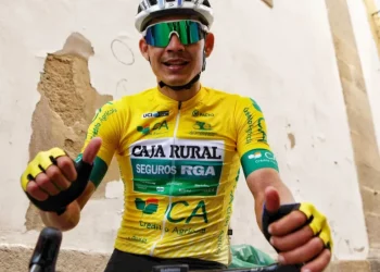 Orluis Aular repite título en Vuelta a Alentejo