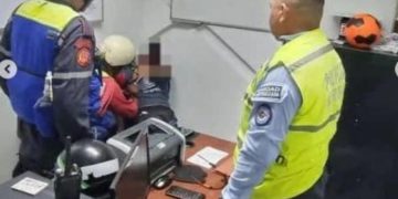 Bomberos y Polimérida evitaron suicidio de joven de 25 años