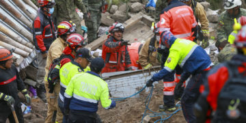Un gigantesco alud deja al menos siete fallecidos y 64 desaparecidos en Ecuador