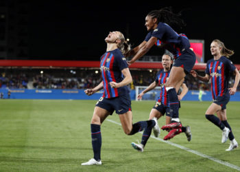 El Barcelona se lleva el clásico femenino de penalti