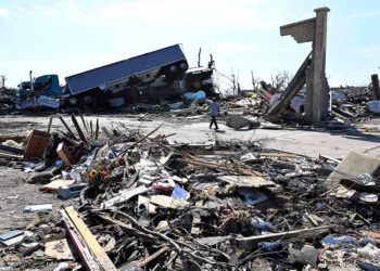 Misisipi sigue en alerta por tornados mientras comienza a cuantificar daños