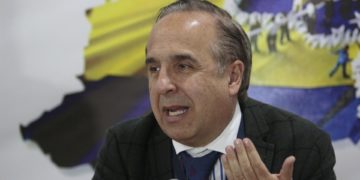 El Gobierno colombiano denunciará por estafa a los directivos de la aerolínea Viva Air