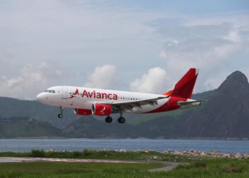 Avianca amplía fechas para reubicación gratuita de pasajeros de Viva Air