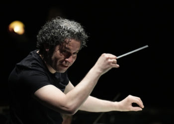 Dudamel lleva a París «El ángel exterminador» de Buñuel con Calixto Bieito