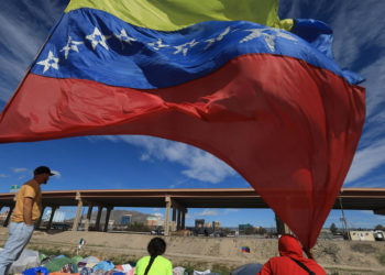 La UE pide mantener el apoyo a los migrantes venezolanos tras la pandemia y los efectos de la guerra en Ucrania