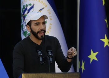 Bukele dice que el trabajo por la seguridad seguirá pese al reclamo de las ONG