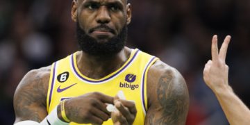 LeBron James se perderá al menos tres semanas por una lesión de tendón