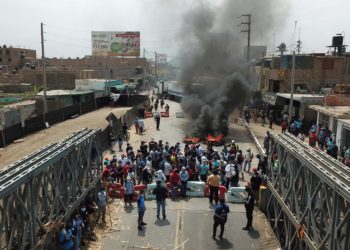 Gremio de periodistas cuestiona la propuesta del Gobierno de Perú para la cobertura de protestas