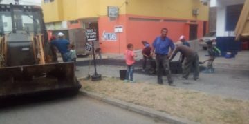 Continúan trabajos de bacheo y arreglo de la Av. Rafael María Hernández en Boconó